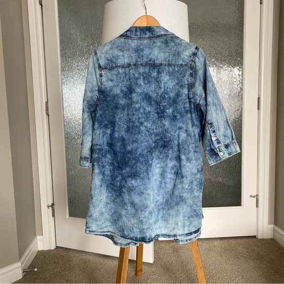 Ci Sono. NWOT. Denim Tunic Length Button Up Shirt. 1X - Picture 2 of 4